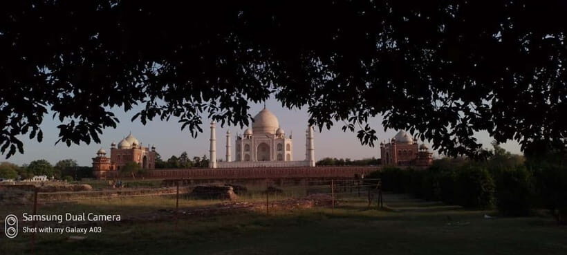 Skip The Line Taj Mahal Sunrise Experience Add Ticket - Your private guide: great when it clicks, mixed when it doesn’t