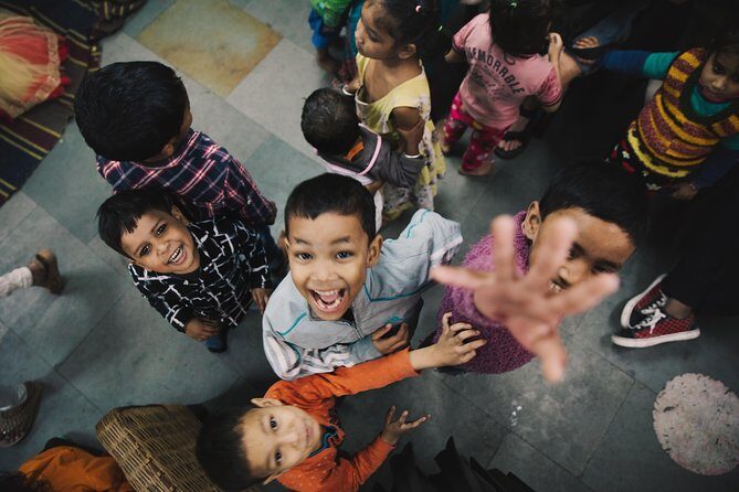 Small- Group Delhi Slum Walking Tour - Sangam Colony in a Small Group: What You’re Getting Into