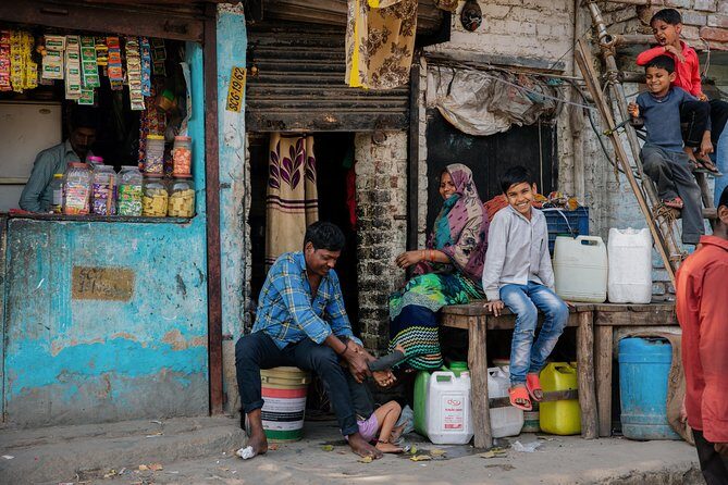 Small- Group Delhi Slum Walking Tour - Stop 3: Pandav Nagar Educational and Vocational Training Center