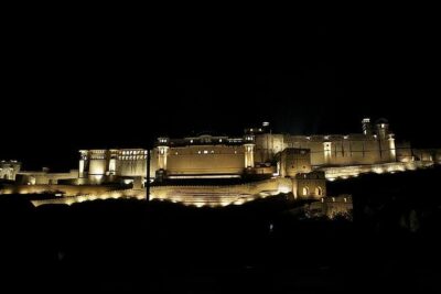 Sound & Light Show At Amber Fort, Jaipur - Seating at the hilltop: how the show setup works