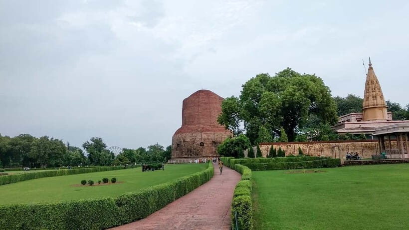 Spiritual & Historical, Varanasi with Bodhgaya Tour (5 Days) - Travel day to Bodhgaya: UNESCO pilgrimage mood starts settling in