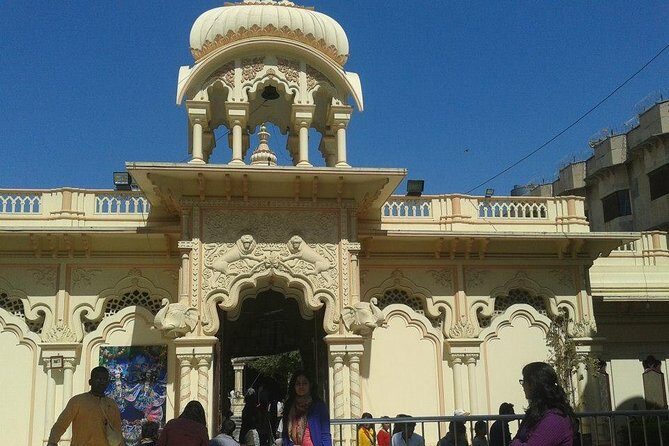 Spiritual Private Tour of Vrindavan and Mathura - Temple Pacing: Short Stops Are Good and Bad