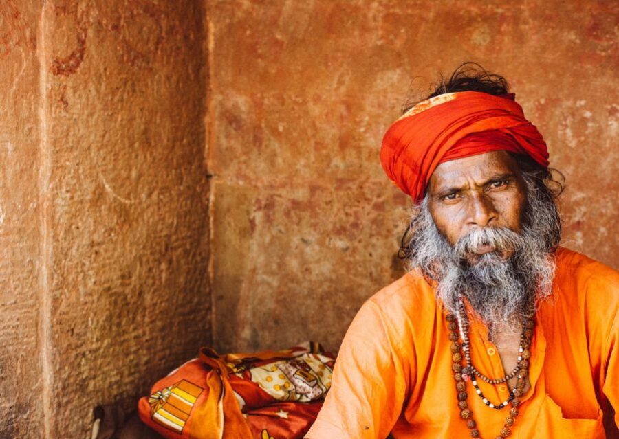 Spiritual Tour in Varanasi with a local- 2 Hours Tour - Key things you’ll notice right away