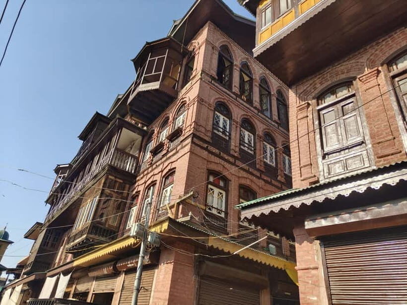 Srinagar: Private Old City and Mughal Gardens Guided Tour - Hari Parbat and Kohi-e-Maran Fort: The Morning Anchor Point