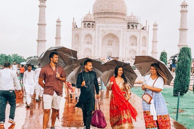 Sunrise Taj Mahal & Agra fort tour with Professional Photographer - Delhi hotel pickup and the drive to Agra (without the midnight navigation)
