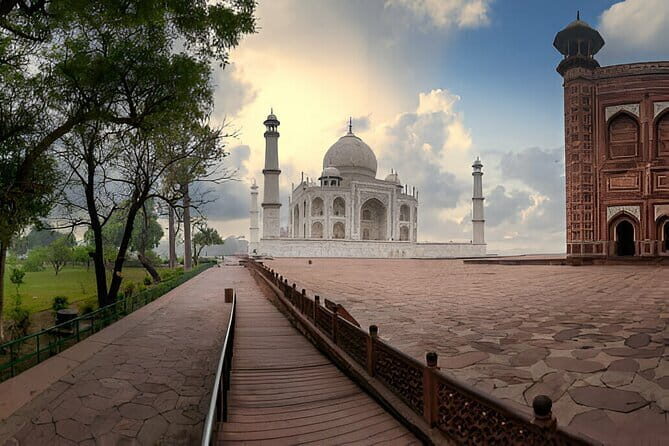 Sunrise Taj Mahal And Agra Private Tour From Delhi - Agra Fort After the Sunrise: Mughal Power, Not Just Pretty Walls