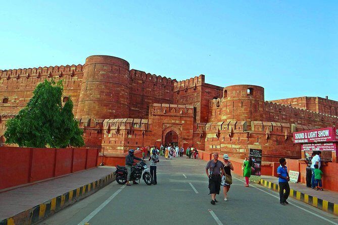 Sunrise Taj Mahal Day Trip from Delhi with Guide & Transfers - The Delhi-to-Agra road run: comfort, timing, and what to expect