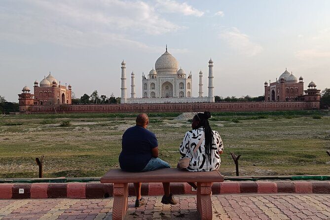 Taj Mahal & Agra City Private Tour from Delhi by Car – Fast Entry - The Delhi-to-Agra drive: private comfort and a realistic schedule
