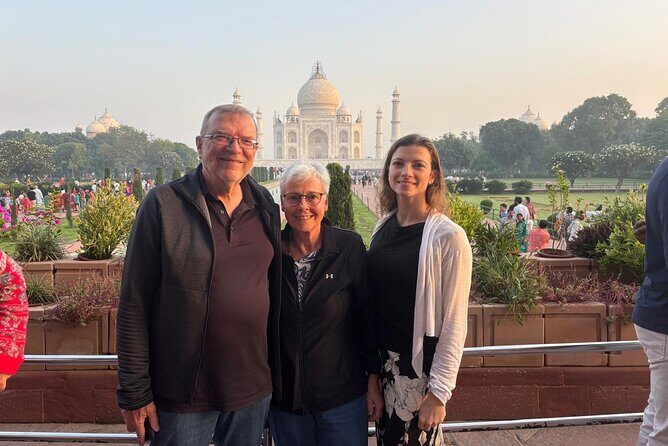 Taj Mahal, Agra Fort & Baby Taj Day Tour From Delhi - The Delhi-to-Agra drive: comfort matters on a long day