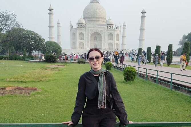 Taj Mahal, Agra Fort & Baby Taj Day Tour From Delhi - DoubleTree by Hilton Agra buffet lunch: a real break in the middle