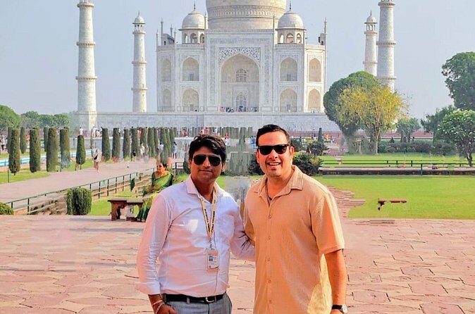 Taj Mahal, Agra Fort & Baby Taj Day Trip from Delhi by Car - Your guide can make or break the day