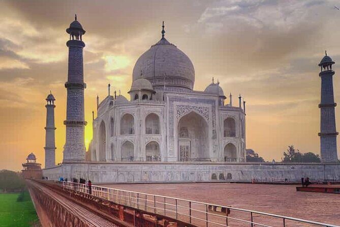 Taj Mahal, Agra Fort & Baby Taj Private Guided City Tour - Price and logistics: where the value really comes from