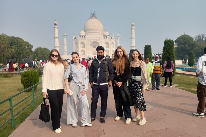 Taj Mahal, Agra Fort & Baby Taj same Day Tour from Delhi by Car - Private Car Value: How the Delhi–Agra Drive Changes Your Day