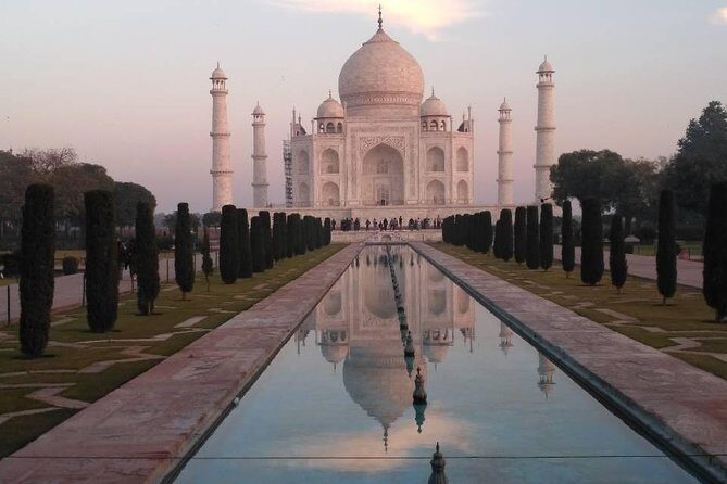 Taj Mahal, Agra Fort, & Fatehpur Sikri Day trip From Delhi by car - Lunch in Agra: Golden Street Restaurant buffet break