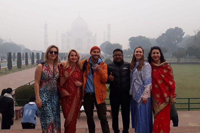 Taj Mahal & Agra Fort Fatehpur Sikri Tour By Car and guide - Agra Fort: Akbar’s architecture maze in a tight window