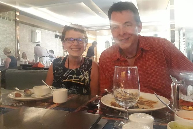 Taj Mahal & Agra Fort Tour with Home Cooked lunch at Locals Home - Entering Agra the easy way: private transport plus guided focus