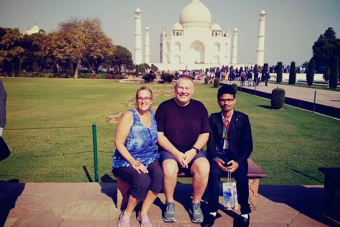 Taj Mahal & Agra Fort Tour with Home Cooked lunch at Locals Home - Taj Mahal at sunrise: getting the most from a tight 2-hour visit