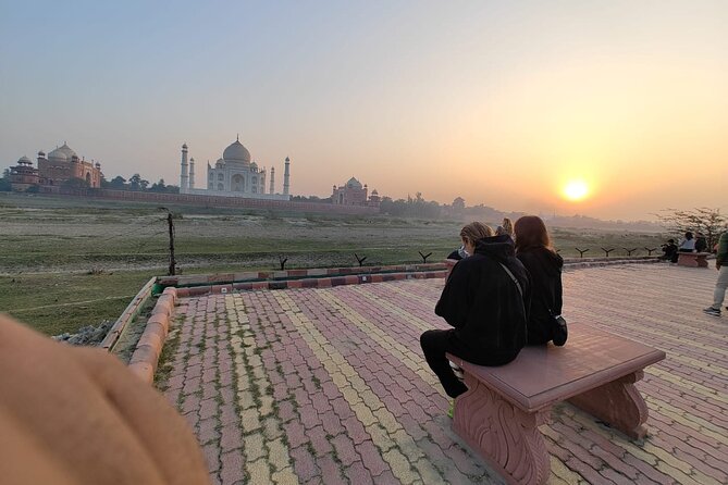 Taj Mahal & Agra Tours – Multiple Options from Delhi or Agra - The Shopping Moment: Handicrafts Without the Hard Sell