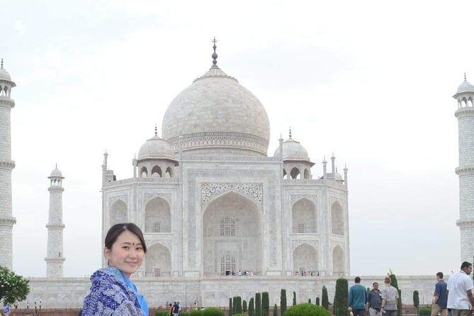 Taj Mahal And Agra Fort Private Sunrise Full Day Tour by Tuk-Tuk - Sunrise Light at the Taj Mahal: What You Really Get for Your Time