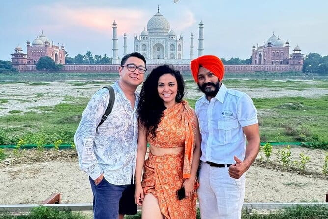 Taj Mahal and Agra Private Day Tour by Car from Delhi - Courtyard Agra at Marriott: a timed break that keeps the day sane