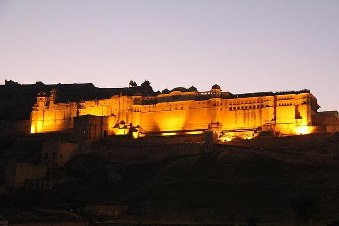 Taj Mahal and Agra Private Day Tour From Jaipur with 5 Star Meal - Agra Fort: Mughal power, not just another big building