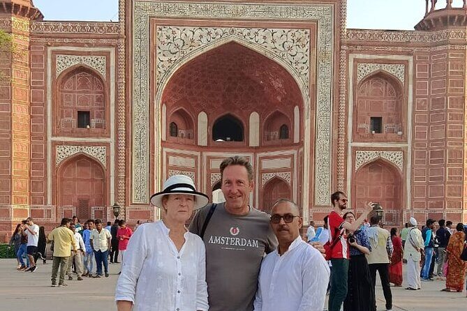 Taj Mahal and Agra Private Guided Tour with Options. - Logistics you’ll feel: private group, mobile ticket, and timing