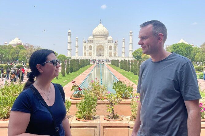 Taj Mahal and Agra Private Tour from Delhi by Car with 5<em> Lunch – Key things to know before you go’ /></p>
<ul>
<li><strong>Private A/C transport from your location</strong> in Delhi/Noida/Gurugram and nearby cities, with return drop-off where you choose.</li>
<li><strong>Skip-the-line style access</strong>: your guide provides entry tickets for major stops.</li>
<li><strong>Taj Mahal with a full guided visit</strong> (about 3 hours) plus time to explore at your own pace.</li>
<li><strong>Agra Fort built under Akbar (1565)</strong>, with a focused visit designed to keep the day moving.</li>
<li><strong>Optional lunch at a 5-star venue</strong> such as DoubleTree by Hilton Agra, with a buffet-style spread.</li>
<li><strong>Baby Taj (Itimad-ud-Daulah)</strong> adds a calmer, marble-focused stop after lunch.</li>
</ul>
<h2 id="a-smooth-delhi-to-agra-drive-that-sets-the-tone">A smooth Delhi-to-Agra drive that sets the tone</h2>
<p><img width="669" height="446" decoding="async" src=