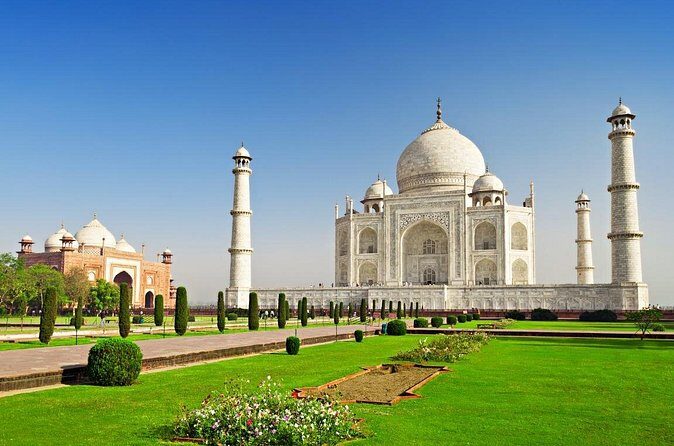 Taj Mahal Day Tour by Superfast Gatimaan Train from Delhi - Itmad-ud-Daula and Mehtab Bagh: getting the softer side of Agra