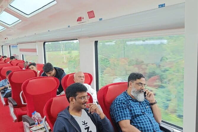 Taj Mahal Day Tour with Akbar Tomb from Delhi by Superfast Train - Trains and early pickup: the 12-hour Agra plan