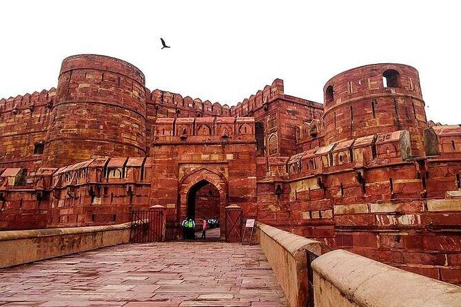 Taj Mahal Day Trip by Fastest Train From Delhi - All Inclusive - Taj Mahal at your pace: guided viewing without the chaos