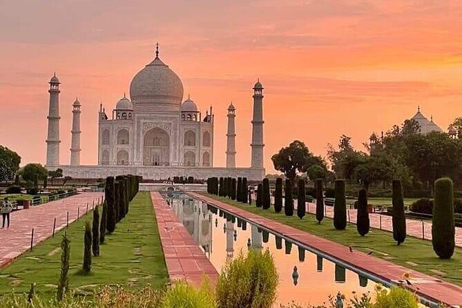 Taj Mahal Day Trip by Fastest Train From Delhi - All Inclusive - Courtyard by Marriott lunch at 1:00 pm: a real break, not just snacks