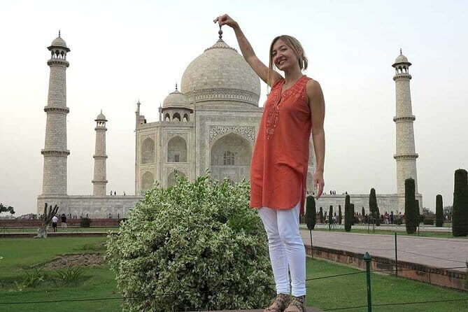 Taj Mahal Day Trip from New Delhi Airport - Courtyard by Marriott Agra Buffet Lunch: A Practical Midday Reset