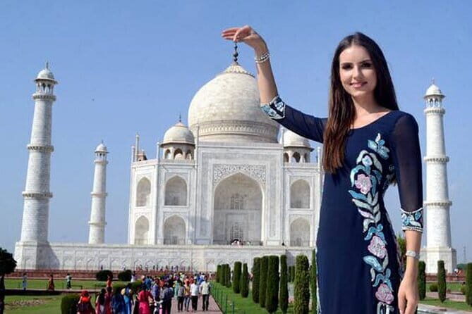 Taj Mahal Entrance Ticket - Pickup in Agra and your 6:00 am start
