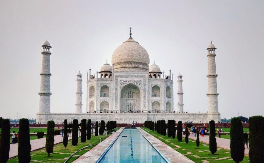 Taj Mahal: Express Entry Ticket For Sunset Tour with guide - Express entry: skipping the stress, not the experience
