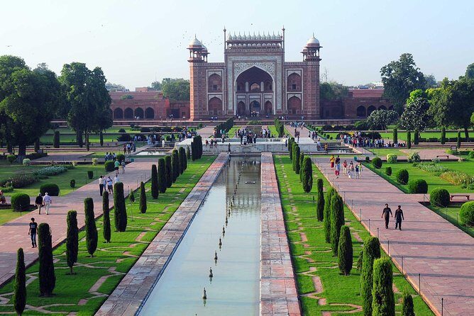 Taj Mahal Private Tour by Gatimaan Express Train - Agra Fort: The Second Anchor When You Want More Than One Photo