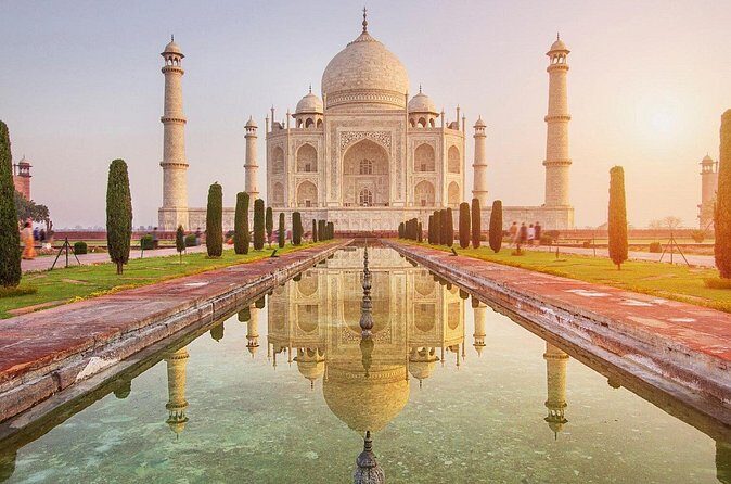 Taj Mahal Private Tour by Gatimaan Express Train - Food on the Train vs. Food in Agra (Where Costs Can Surprise You)