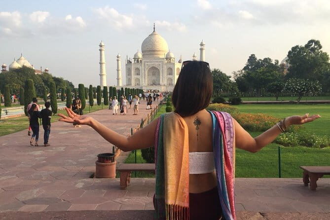 Taj Mahal Private Tour (Viator Award Winner) - Stop 2: The Taj Mahal with a private guide (and better photo timing)