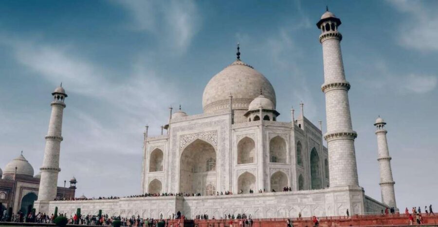 Taj Mahal Sunrise & Agra Fort Tour with Fatehpur Sikri - Entering Agra Fort: Mughal power plus Taj Mahal viewpoints