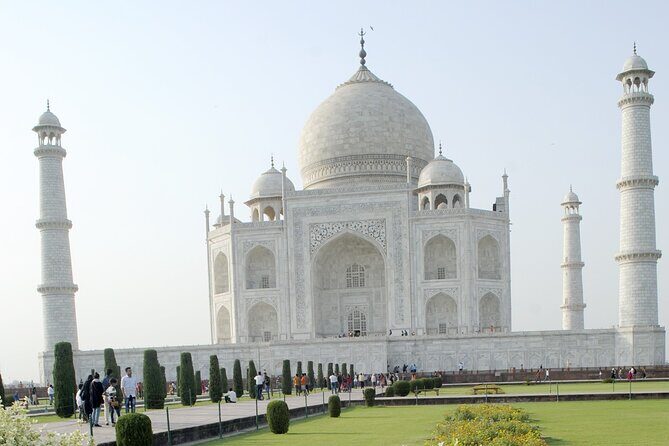 Taj Mahal Sunrise and Agra Fort Private Guided Tour - Getting the most out of your Taj Mahal photos