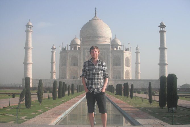 Taj Mahal Sunrise Private Tour from Delhi - Entering Taj Mahal at Sunrise: The Calm, the Light, and the Photo Window