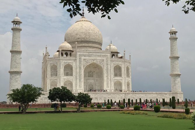 Taj Mahal Sunrise Tour From Delhi - Line-skip guarantee: what you gain when you don’t wait around