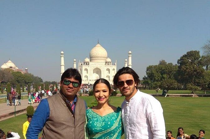 Taj Mahal Sunrise Tour With Agra Fort and Fatehpur Sikri - Should you book it? My decision checklist