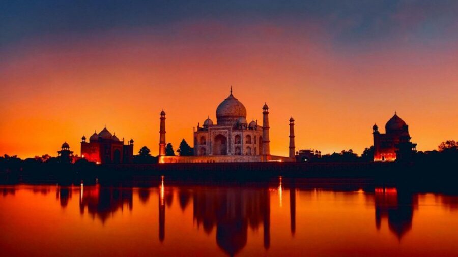 Taj Mahal Sunset View or Morning View Tour with Hotel Pickup - Hotel pickup to Mehtab Bagh: how this 4-hour plan works