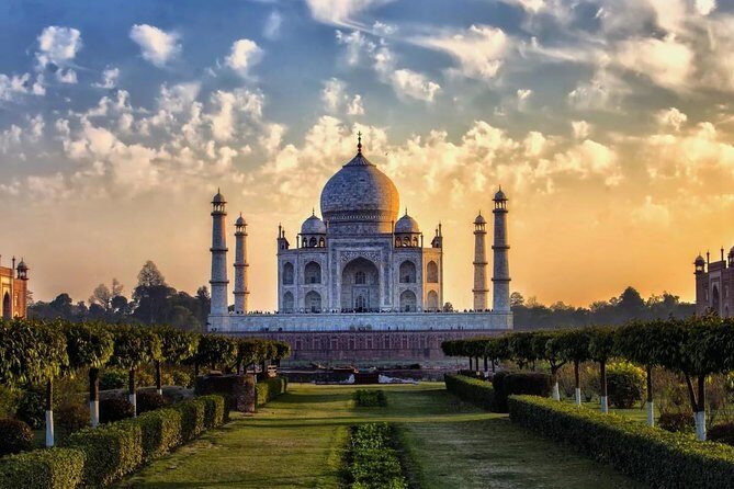 Taj Mahal Tour By Gatimaan express with lunch - Arriving at Agra Cantt: quick transfer, then Taj Mahal time