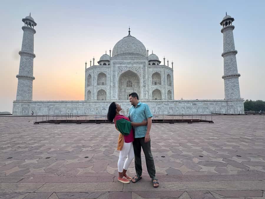 Taj Mahal Tour Fast-Track Entry with Tickets - What’s Included (So You Can Pack Less Stress)