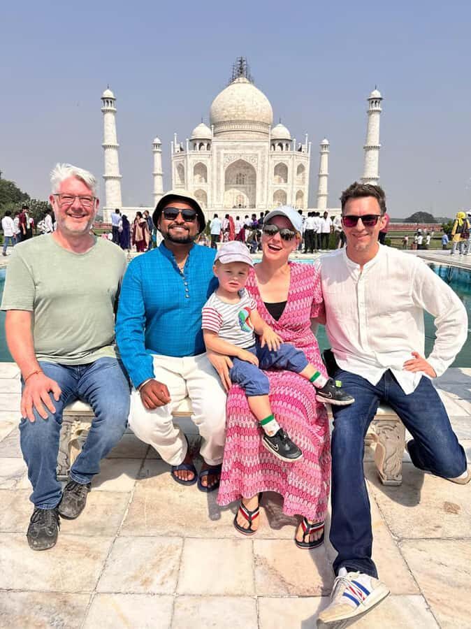 Taj Mahal Tour Fast-Track Entry with Tickets - Meeting Point and Timing: Easy Start, Easy Finish
