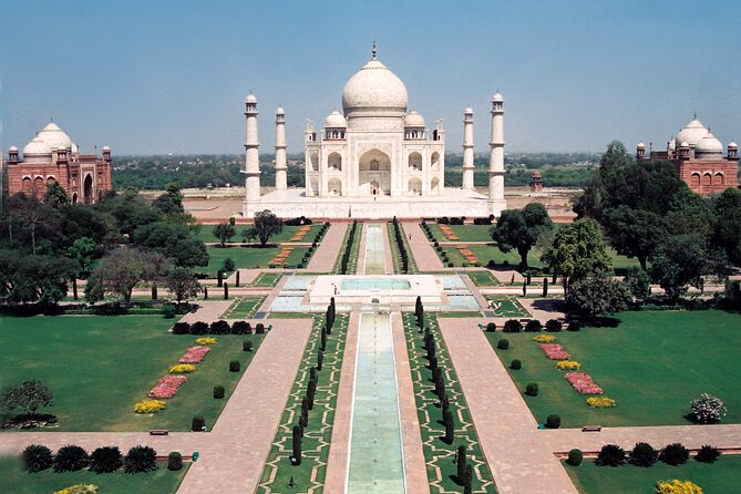 "Taj Mahal" Tour from Delhi by India's Fastest Train (Gatiman Express) - Lunch at DoubleTree by Hilton Agra: A Real Break from Monument Mode