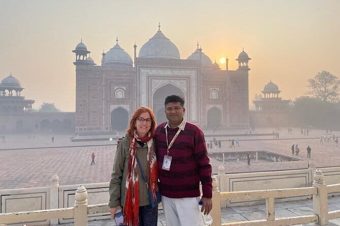 Taj Mahal visits with Licensed Guide with Entry Assistance - Quick highlights you’ll care about
