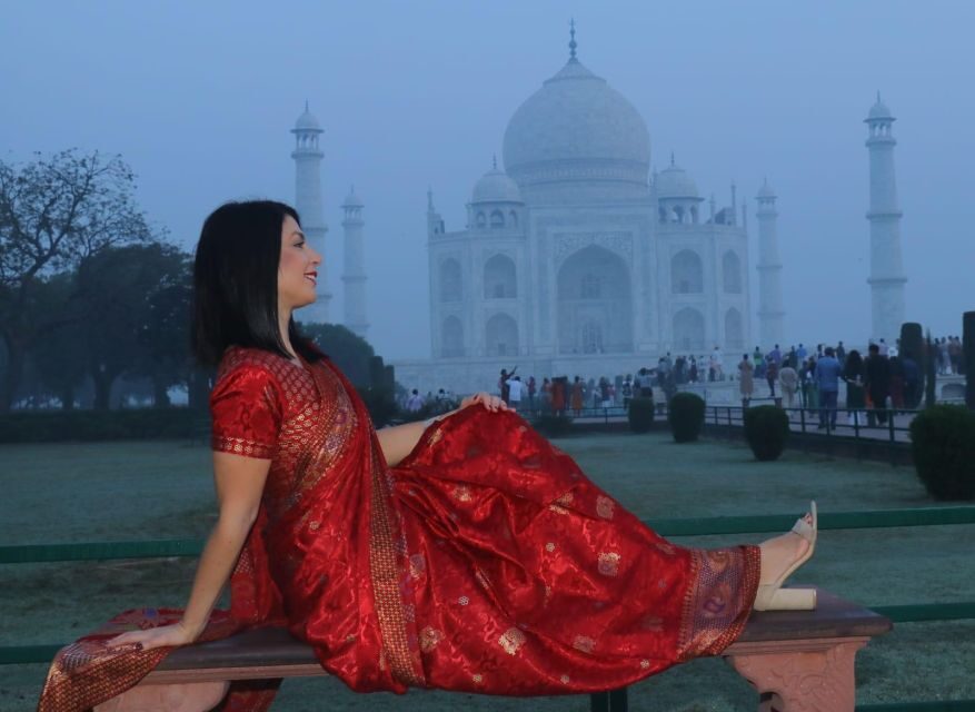 Taj Mahal with Professional Photoshoot - Inside the Taj Mahal: How the Photoshoot Stays Fun and Organized