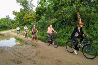 Taj Nature And Country Side Bike Tour - Getting Into the Taj: Dos, Don’ts, and Why the Guide Matters